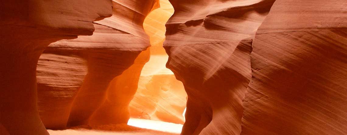 Antelope Canyon Hiking- Experience the Breathtaking Scenic Views